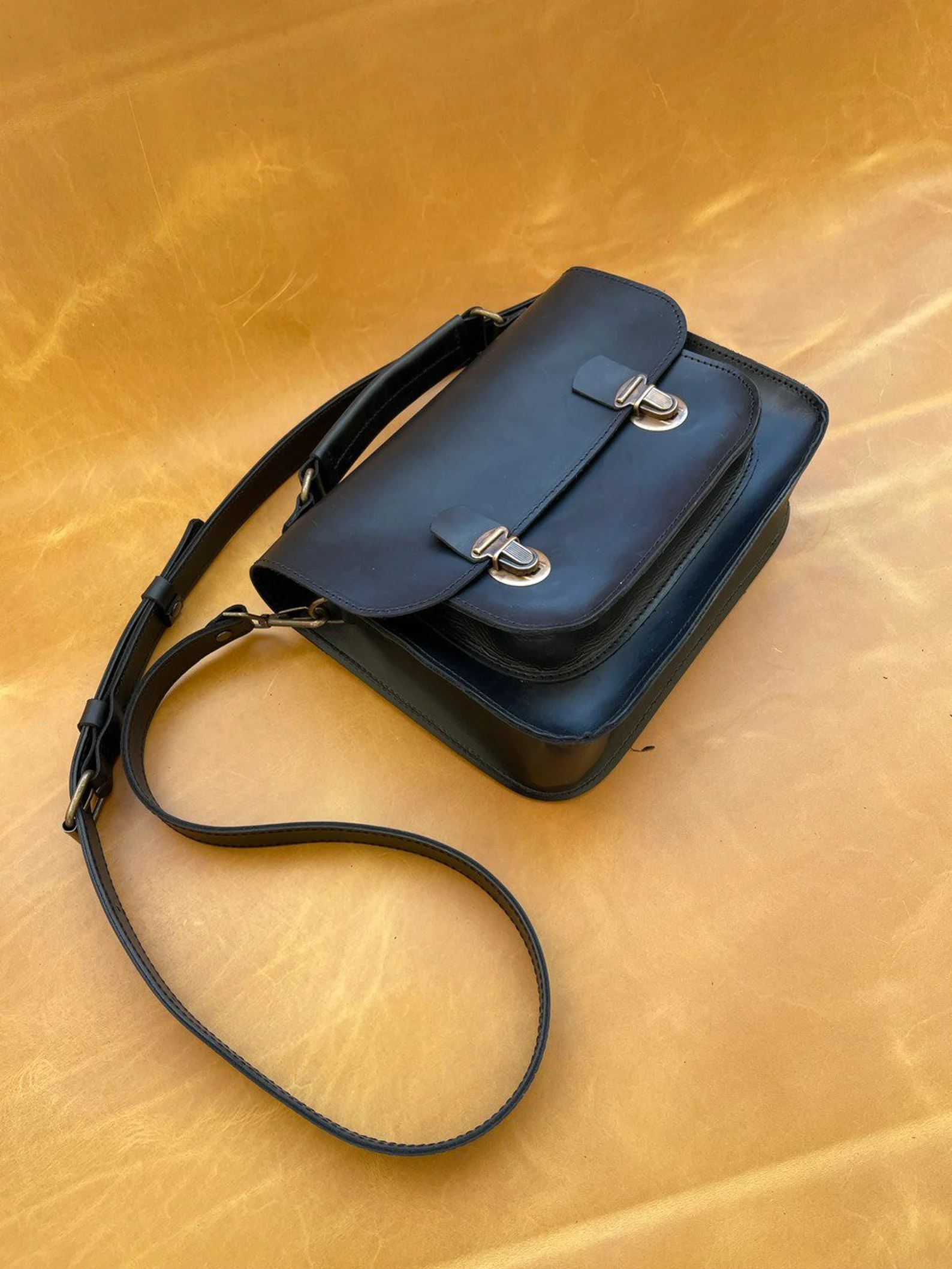 il_1588xN.3388821918_7mjt