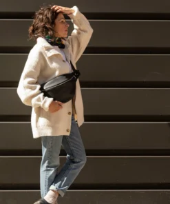 XL fanny pack, chest bag, black leather